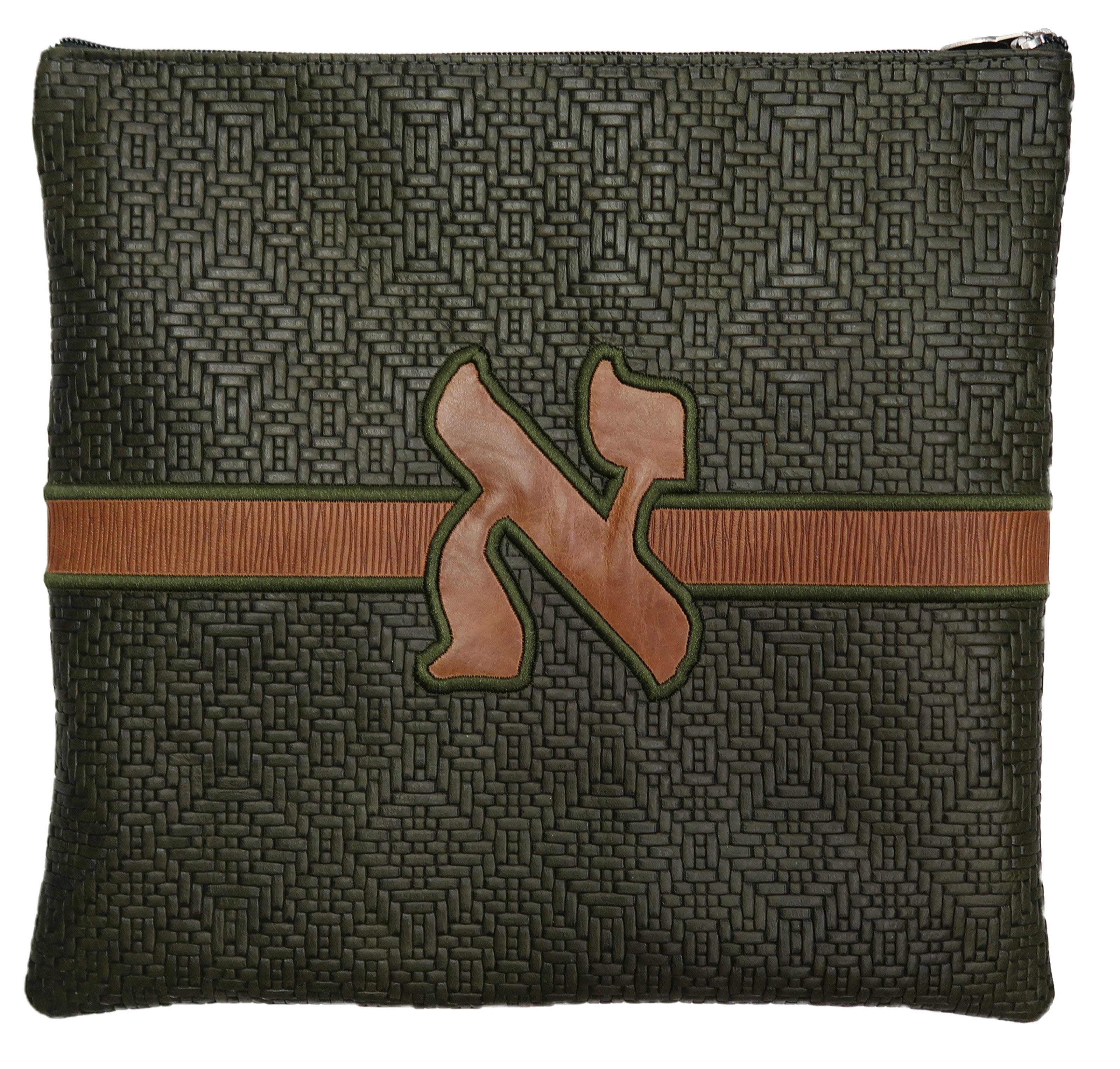 style 750 with large Aleph Applique